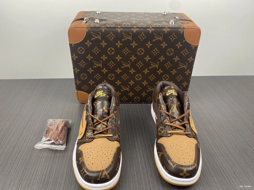 1 JORDAN LWE X CUSTOMS MENS AQ0818-203 OWT X AIR 1016